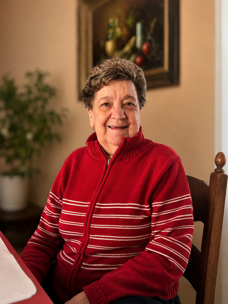 Yvette  De Frez